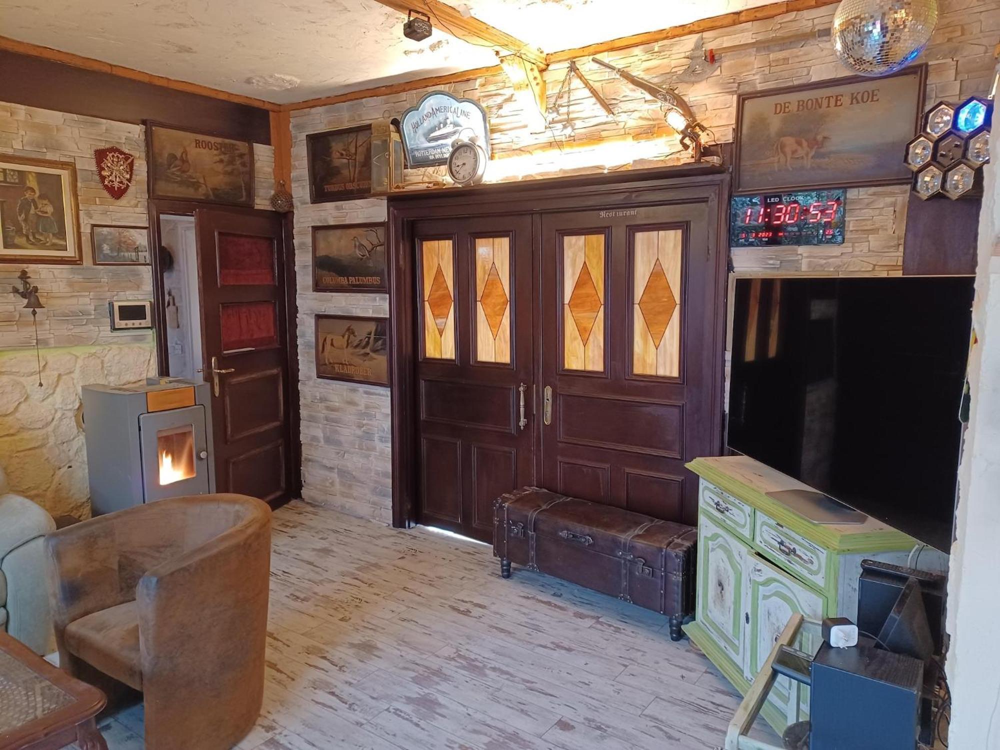 Comfortable Apartment In Wismar Mecklenburg With Fireplace Exterior photo